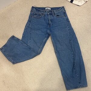Abercrombie & Fitch Barrel Jean 25s